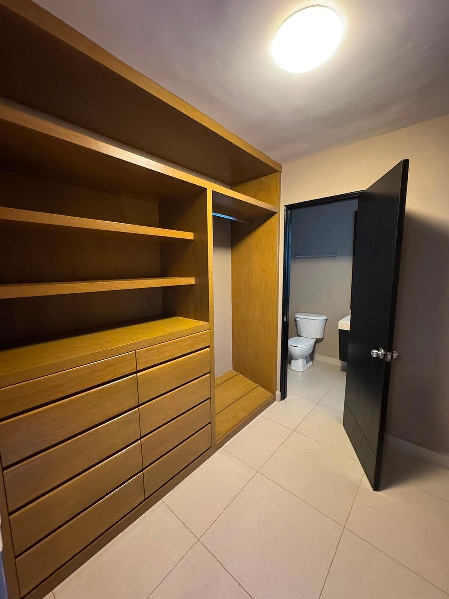 House in Del Paseo Residencial, Monterrey, photo 13 of 24