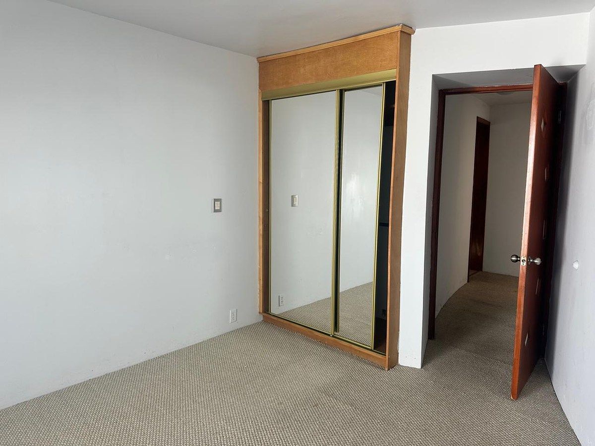 21 de 30: Recámara secundaria 1