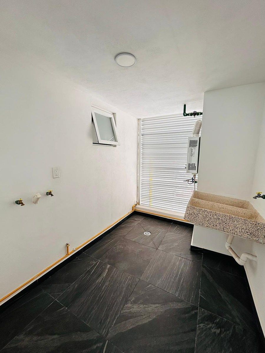 7 de 10: Cuarto de Lavado