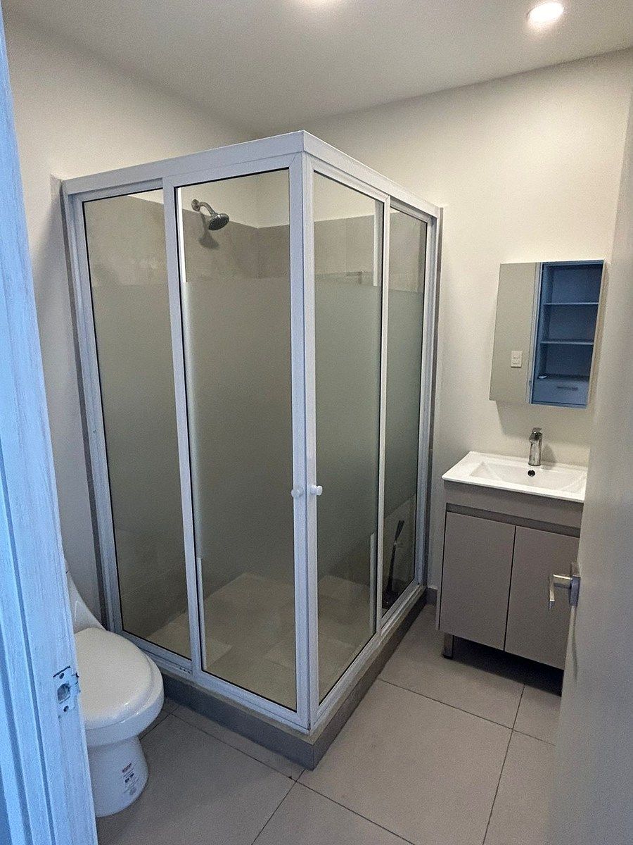 6 of 16: BAÑO RECAMARA PRINCIPAL