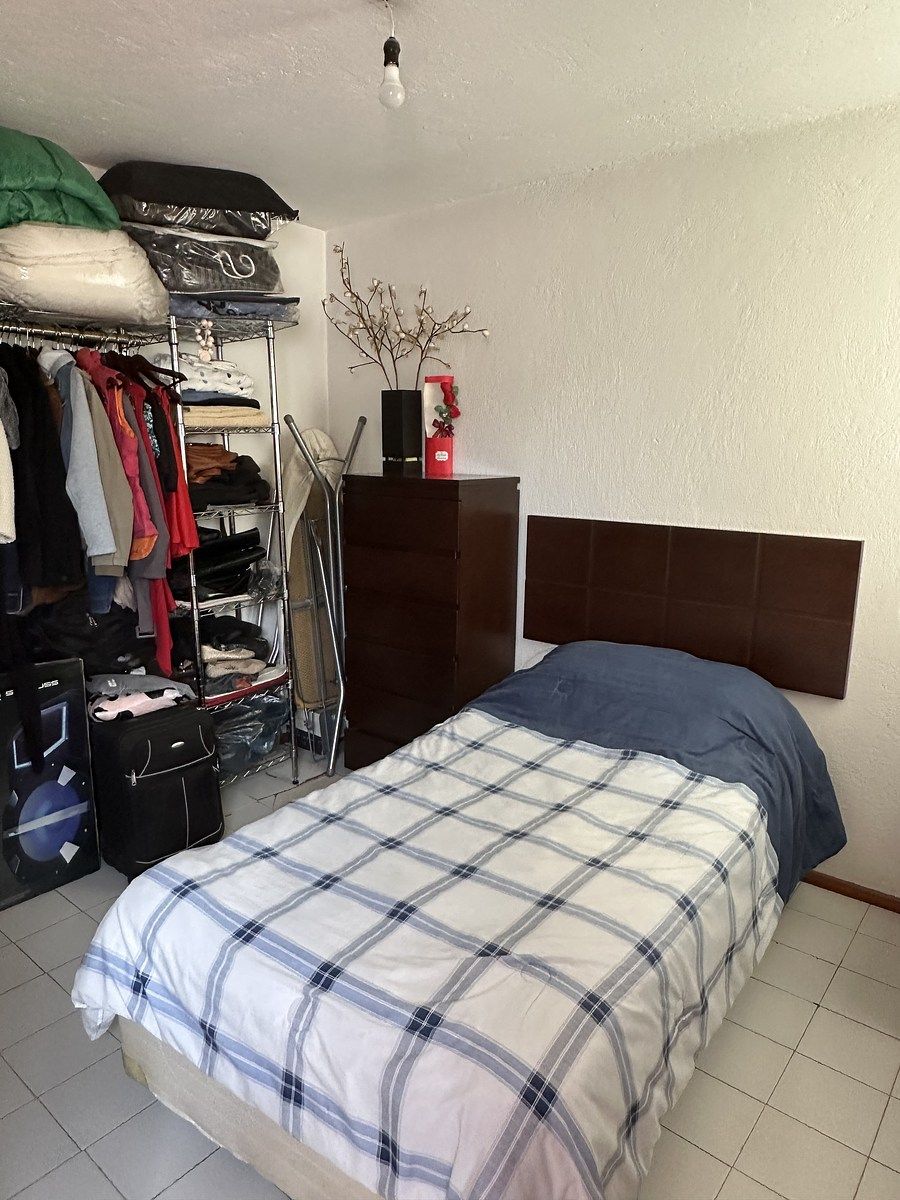 31 de 31: CUARTO DE SERVICIO