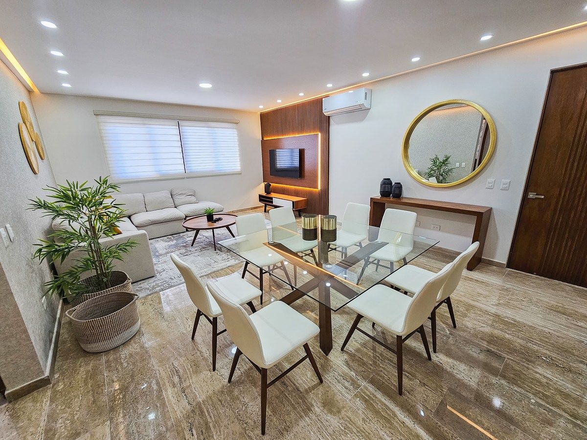 8 de 18: Sala comedor