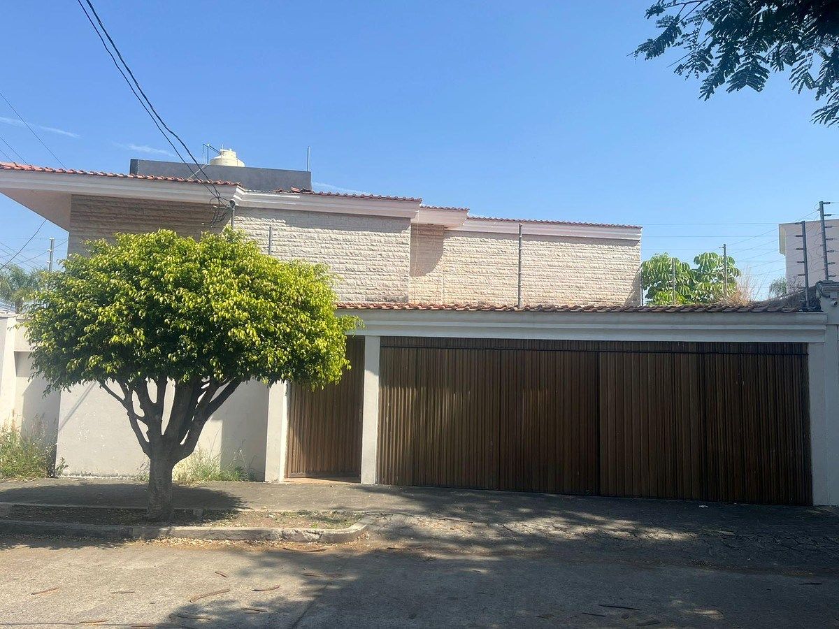 House in Villa La Victoria, Guadalajara, photo 10 of 33