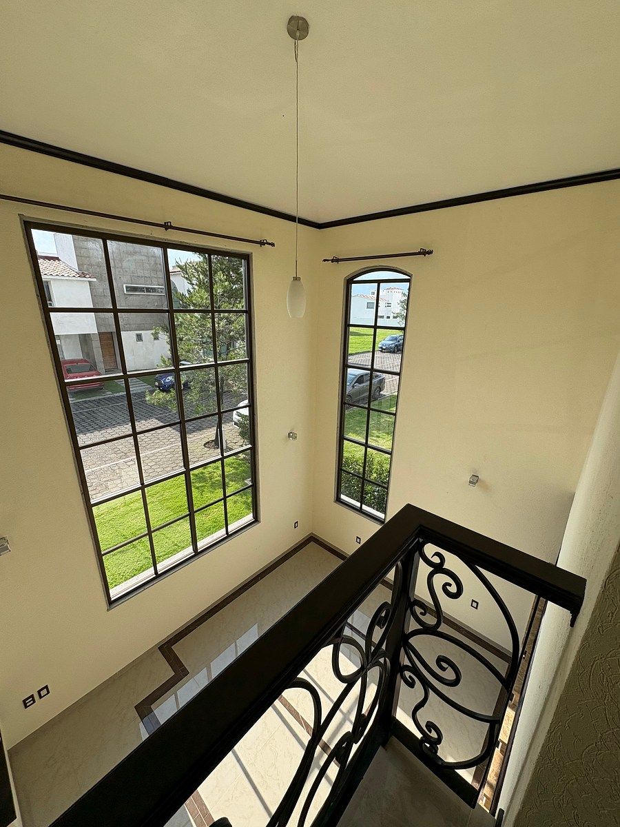 House in Gated Community in San Miguel Totocuitlapilco, Metepec, photo 11 of 27
