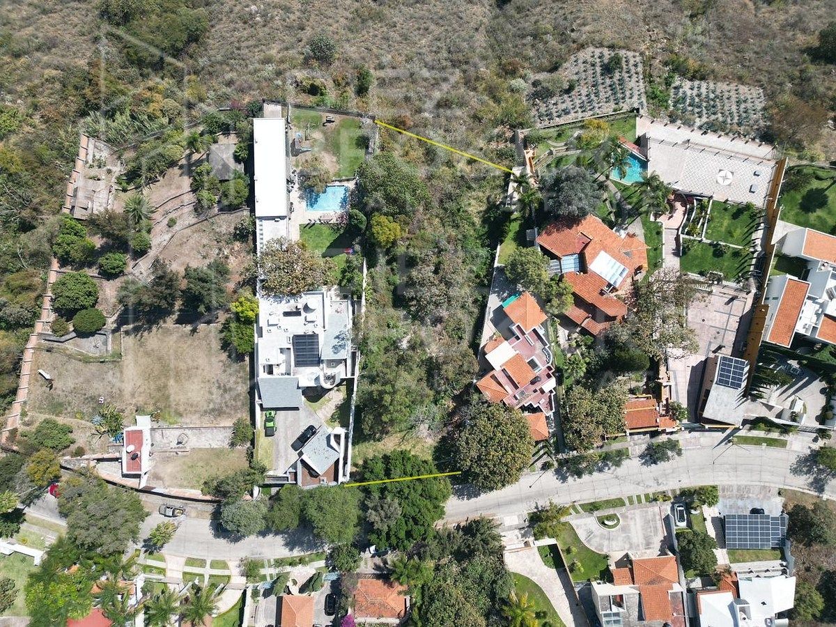 Terreno en Venta - El Palomar – Sección Bosques, Tlajomulco. - foto 2