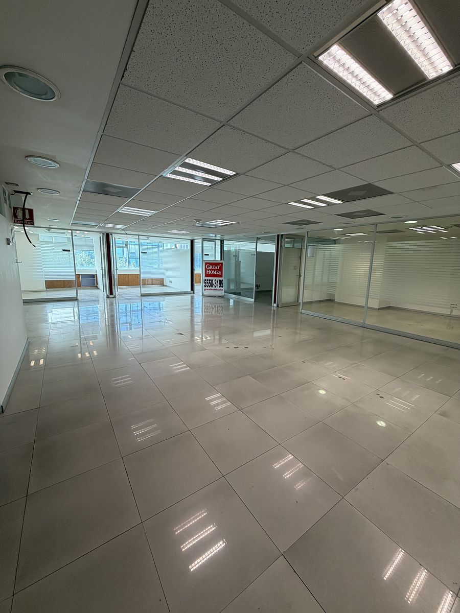 13 de 18: Área abierta