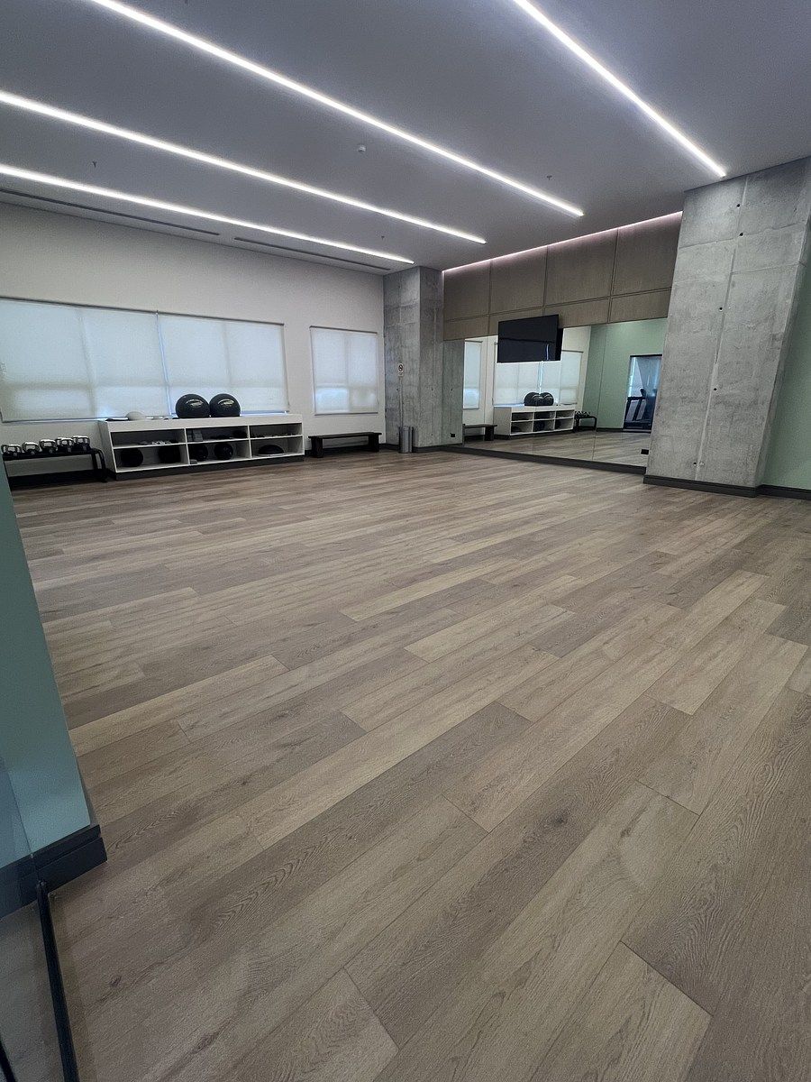 7 de 26: Salón para yoga o clases particulares