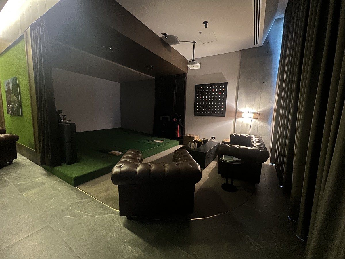 10 de 26: Simulador golf