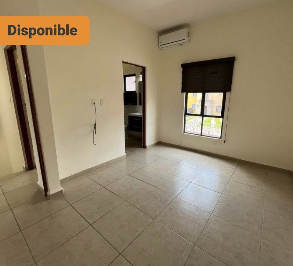 15 of 36: Recámara Principal con baño