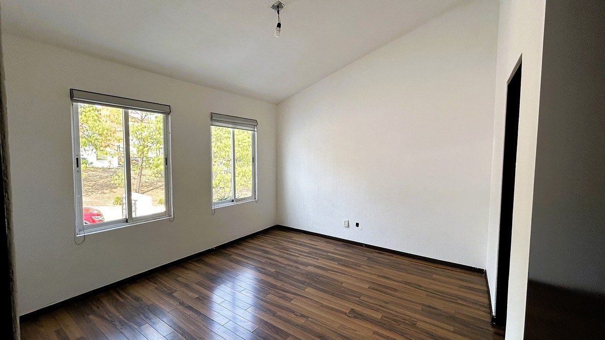 14 de 25: RECAMARA 2