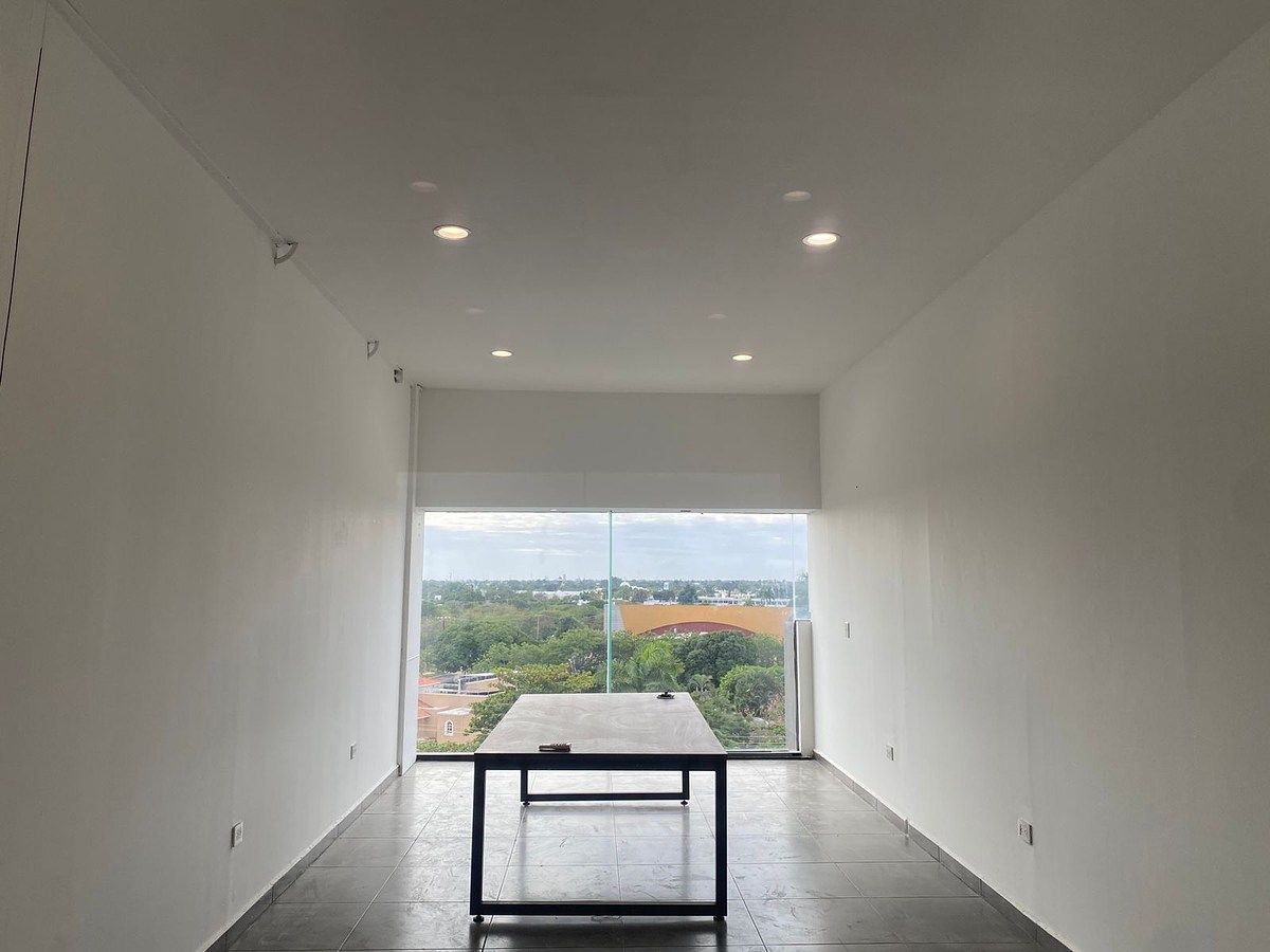 4 de 9: Vista Oficina