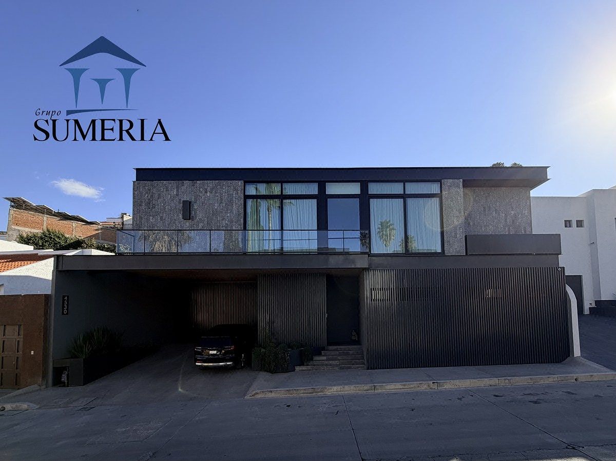 Residencia de Lujo Totalmente Amueblada y Decorada