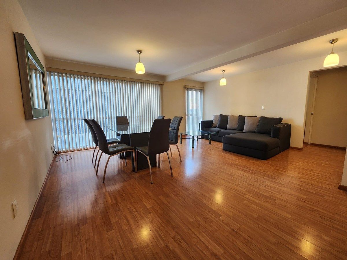 1 de 14: Estancia amueblada