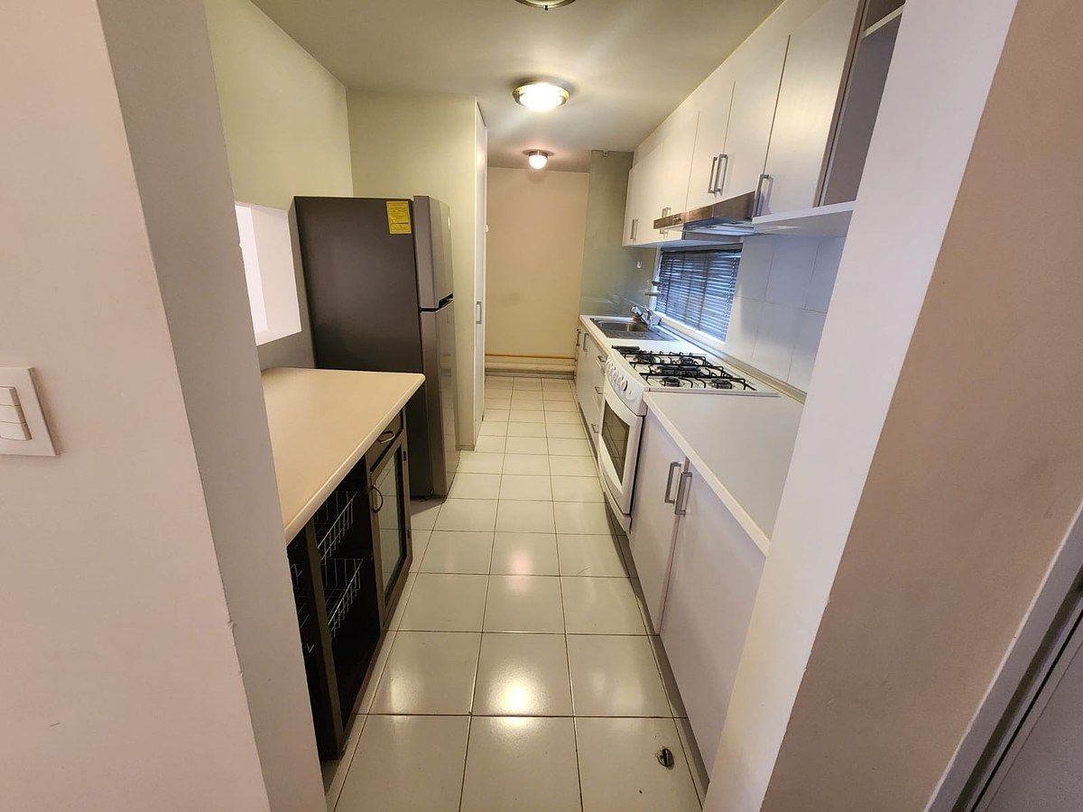 5 de 13: Cocina integral c/ refrigerador