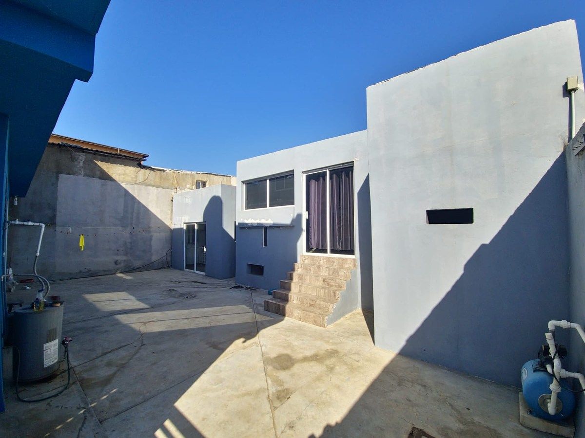 26 de 32: Patio trasero