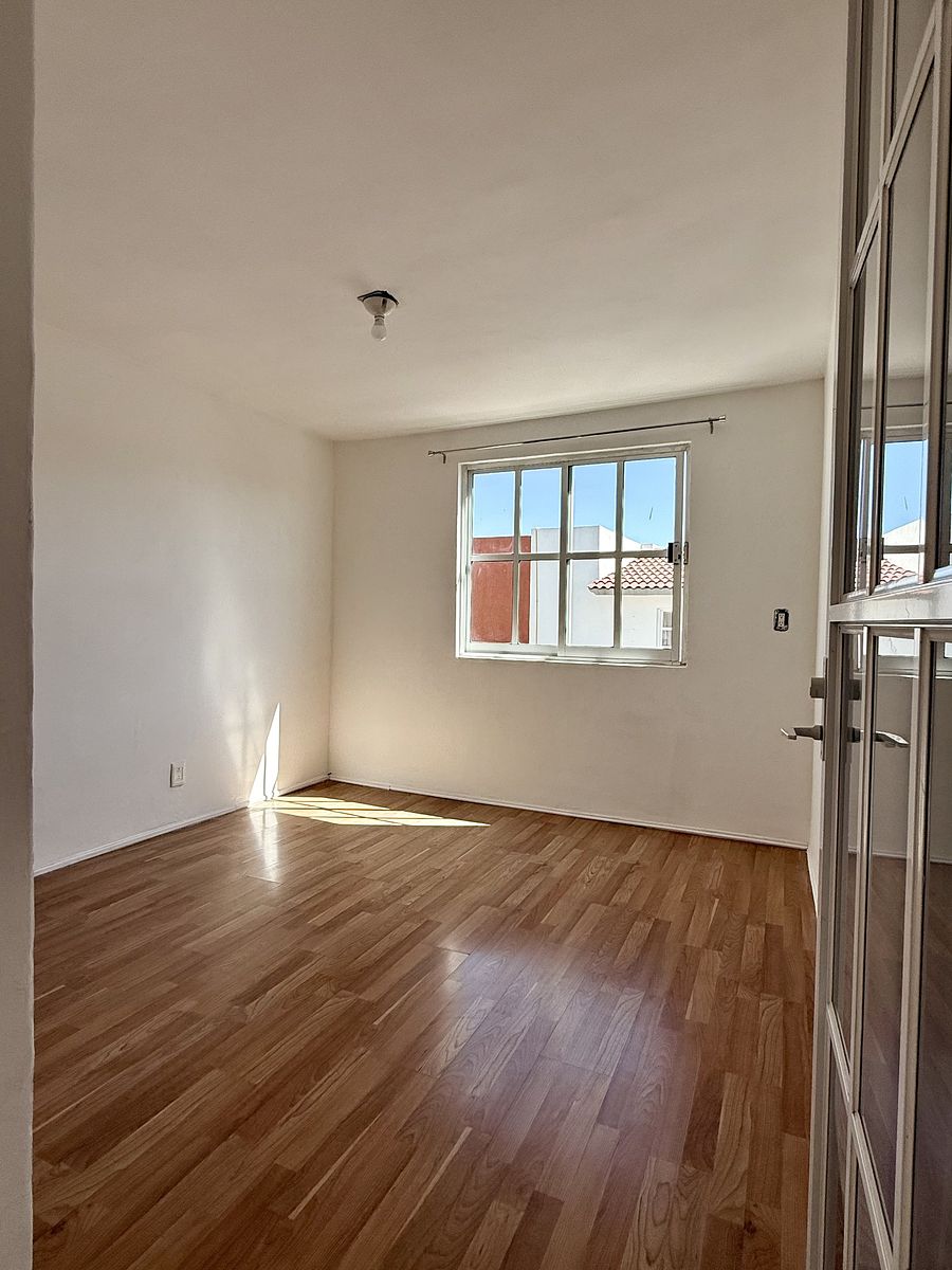 20 de 28: recámara secundaria dos