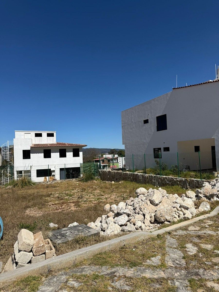 TERRENO EN VENTA EN EL FRACCIONAMIENTO SIERRA VISTA - foto 3