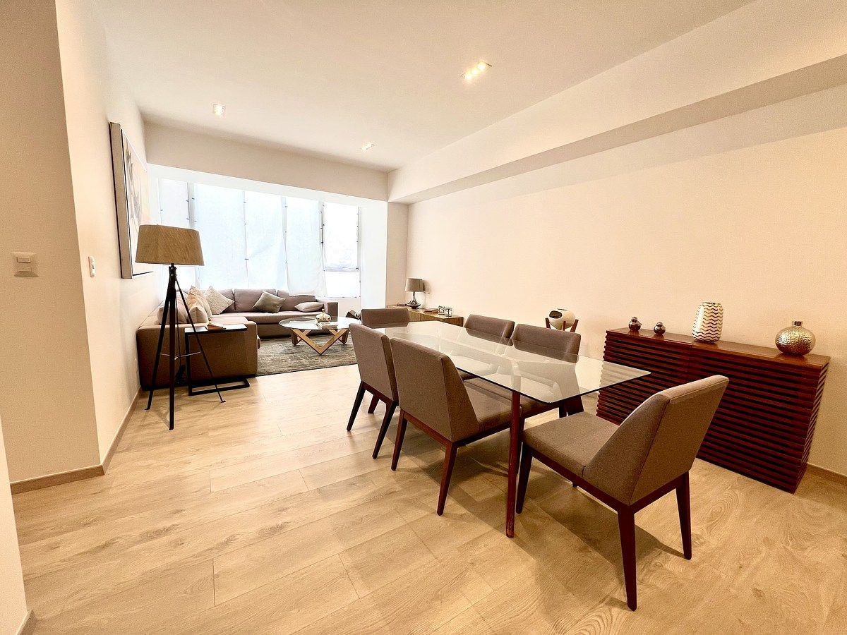 3 de 17: Comedor-sala