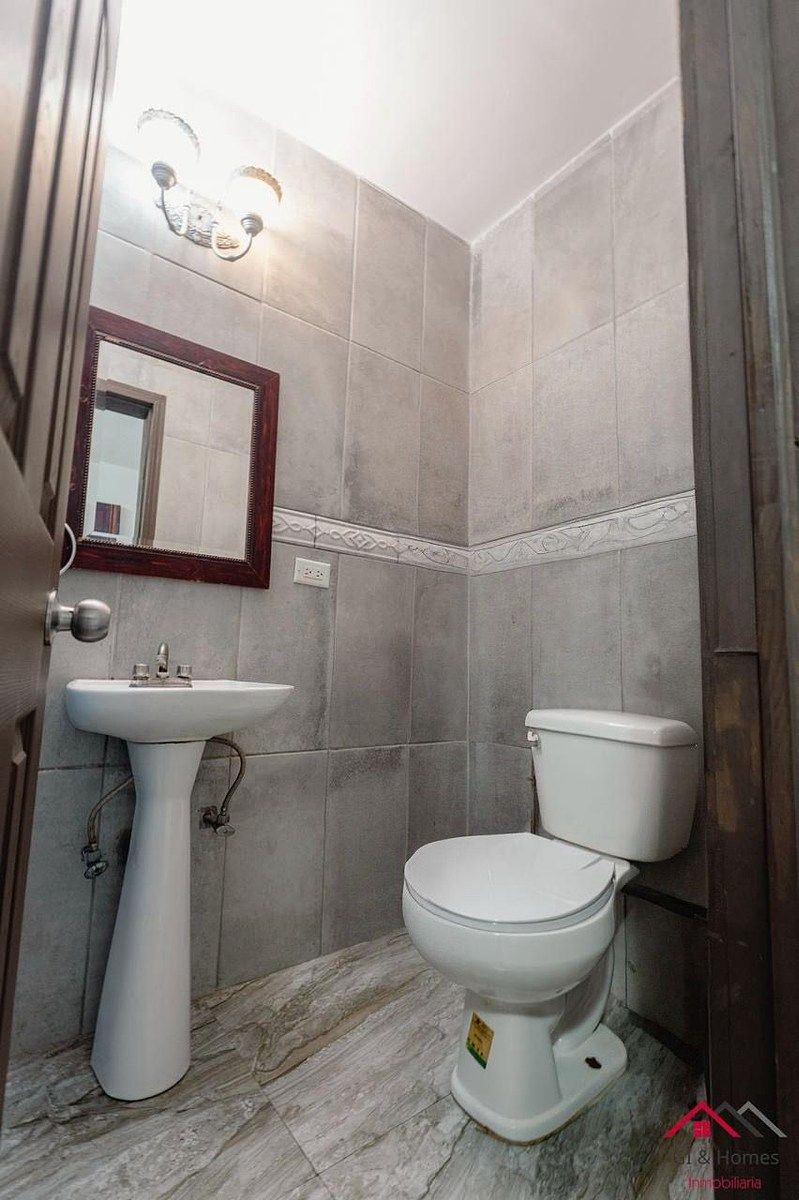 12 de 30: Primer Baño