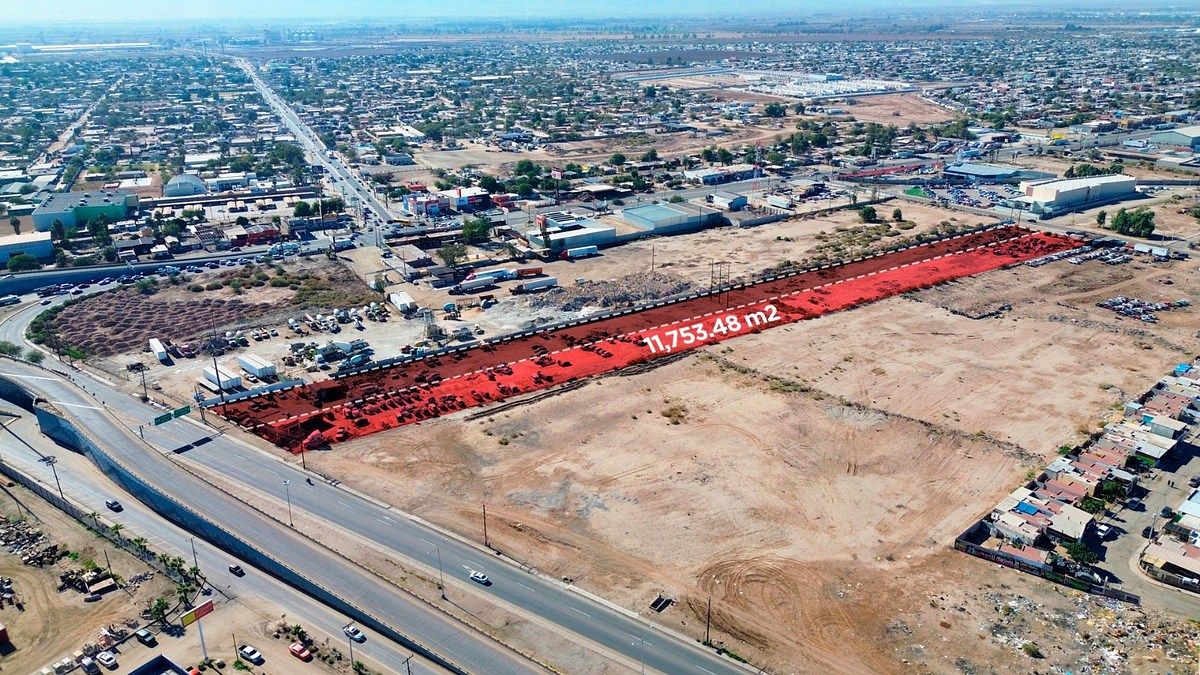 Lote comercial em Valle del Pedregal, Mexicali, foto 7 de 7