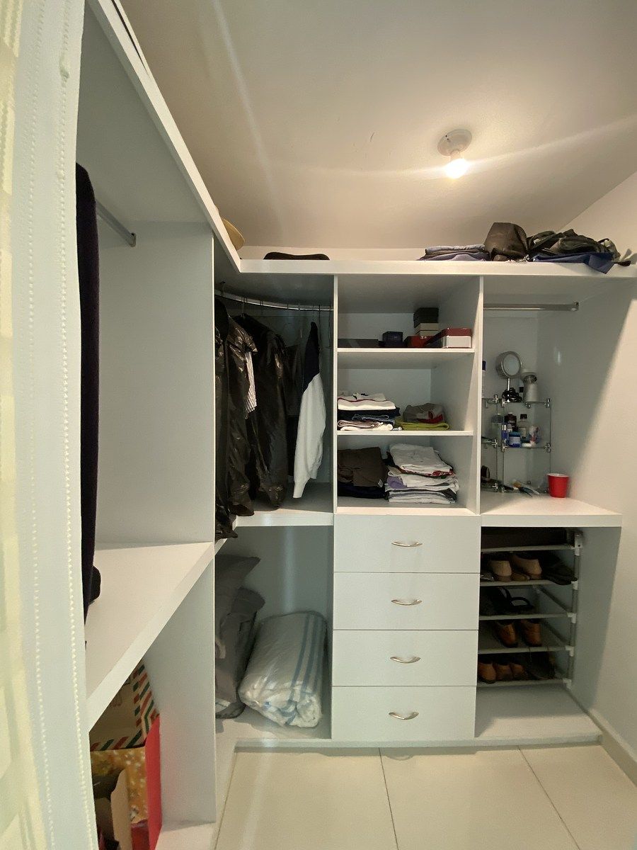 8 de 16: Walk-in Clóset Recámara principal Quinta Colonial Apodaca