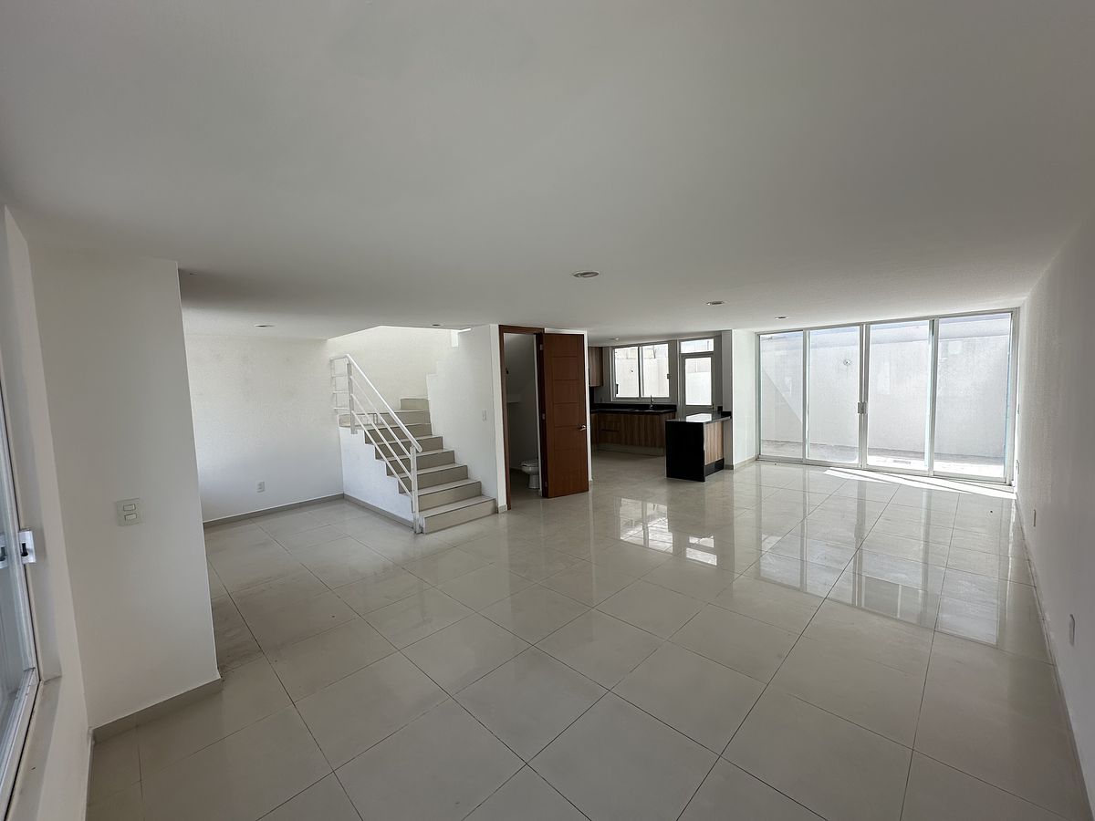 3 de 16: ASREA DE SALA