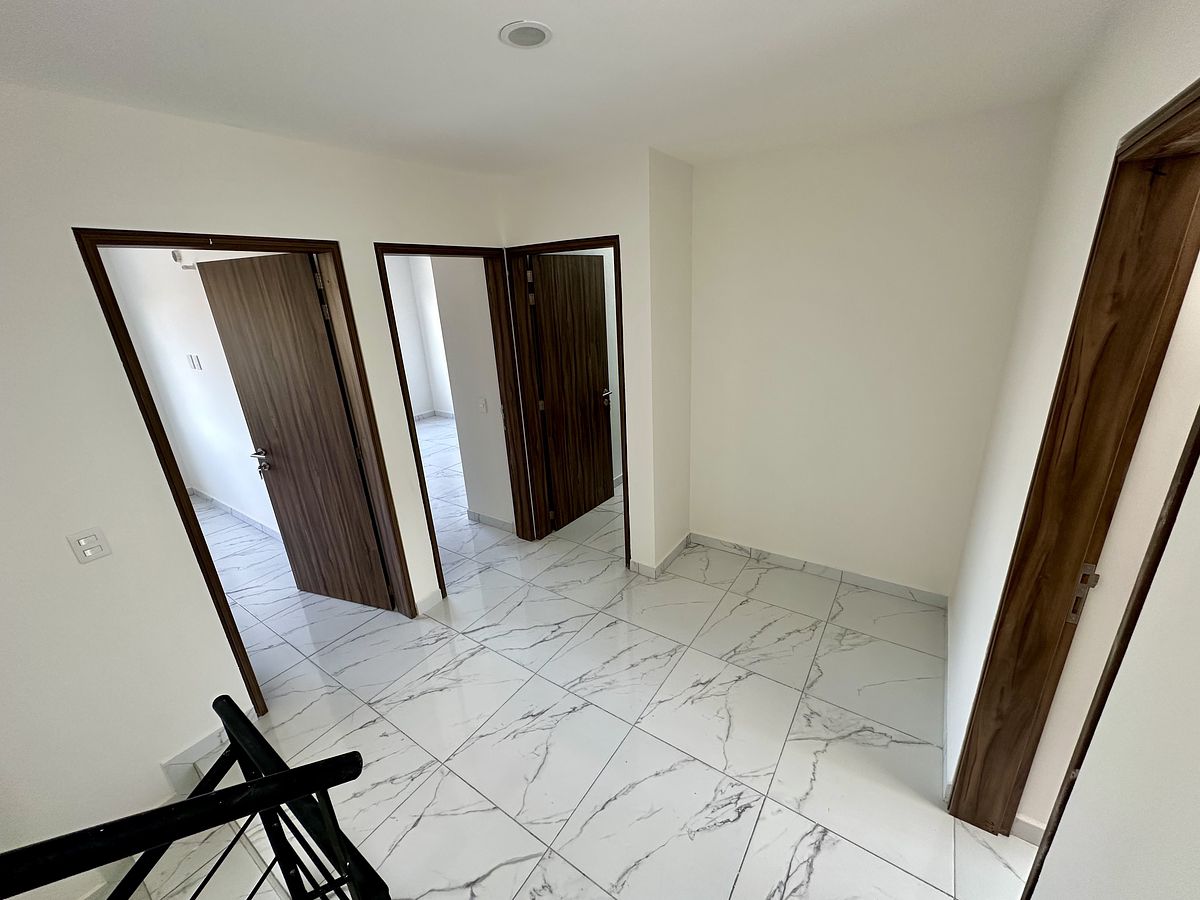 12 de 22: DISTRIBUCION PLANTA ALTA