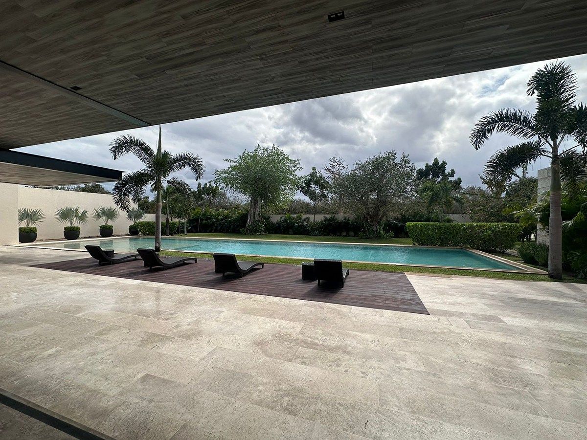 8 de 16: Deck para Yoga