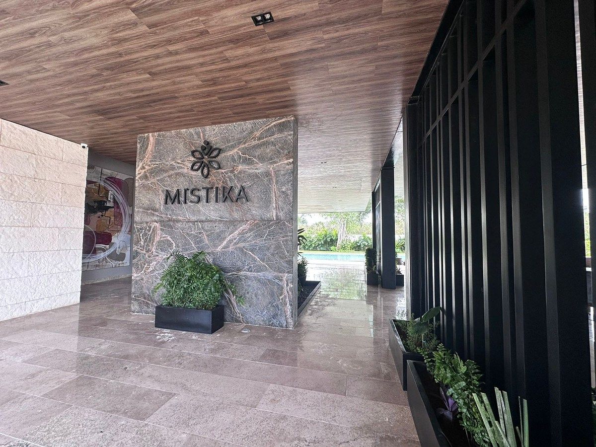 1 de 16: •	Wellness Club  con estacionamiento y motor lobby