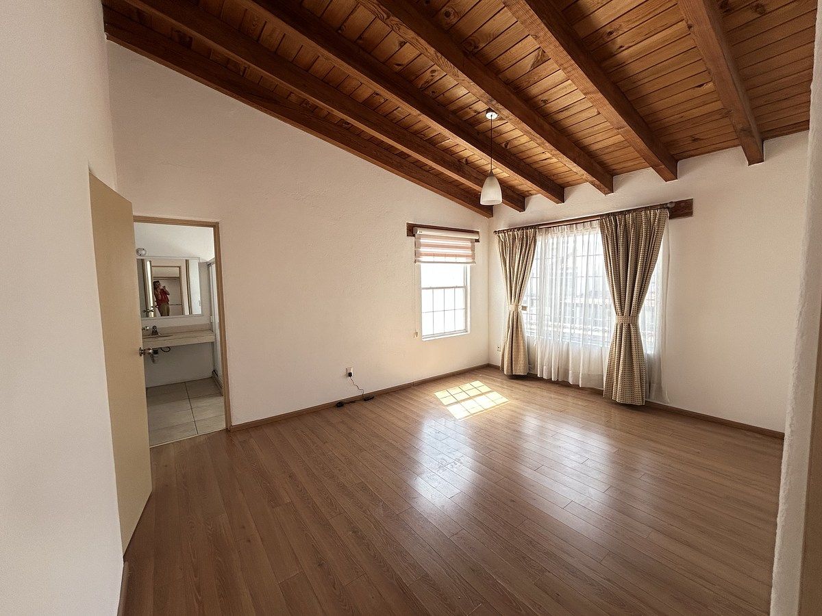 11 de 22: Habitación