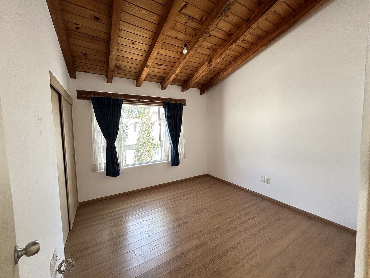 13 de 22: Habitación secundaria