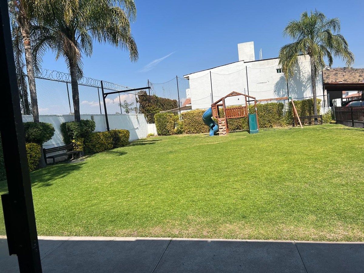 21 de 22: Áreas verdes