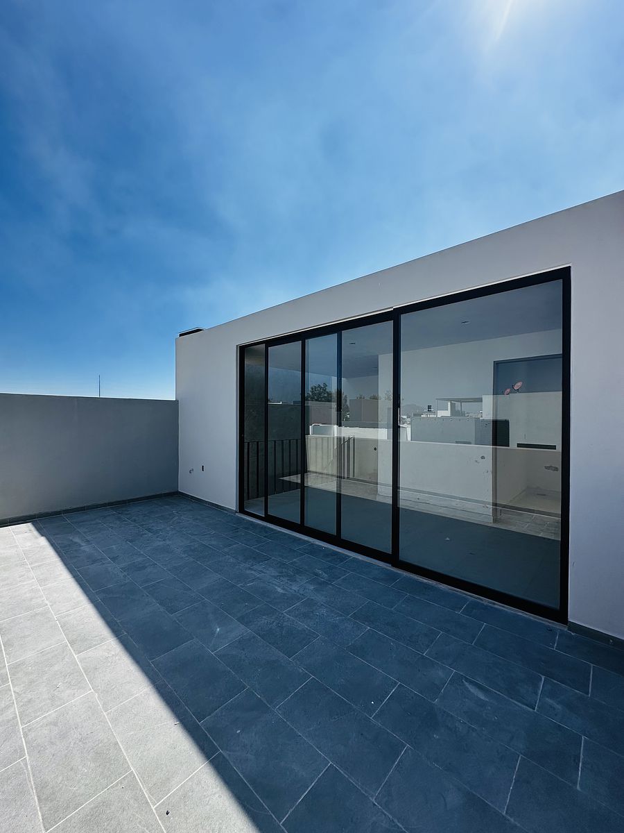 22 de 36: roof frontal actual