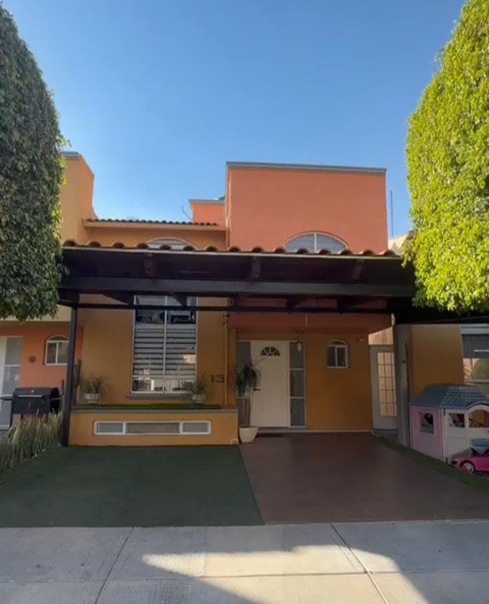 Casa en Venta en Misión Santiago, el Pueblito, Corregidora, Querétaro.