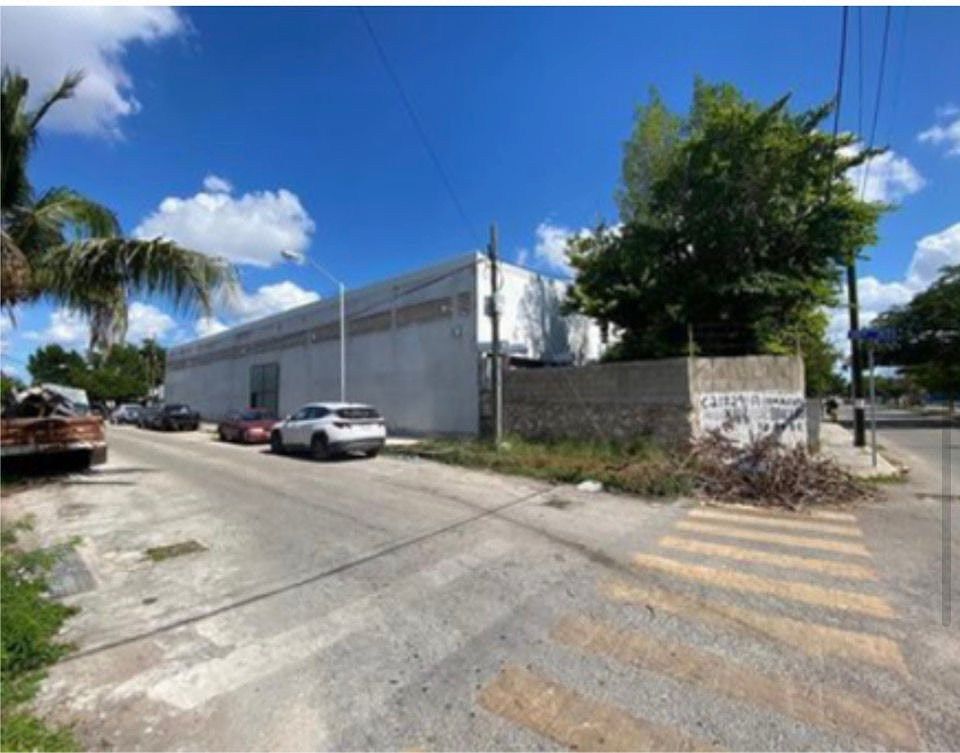 Bodega Comercial en Pensiones, Merida, Yucatan