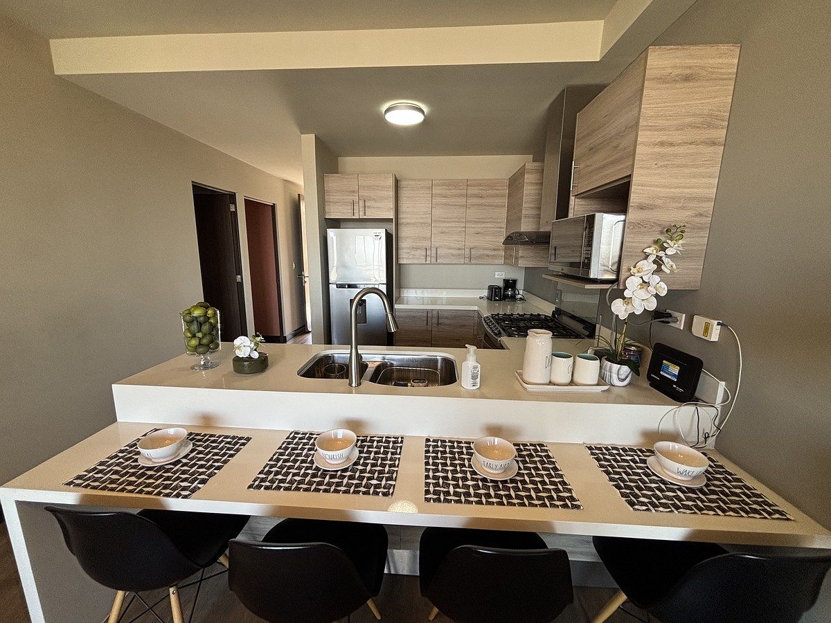 9 de 21: Barra desayunadora