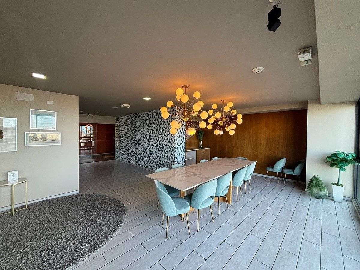 2 de 21: Oficina (Amenidad)