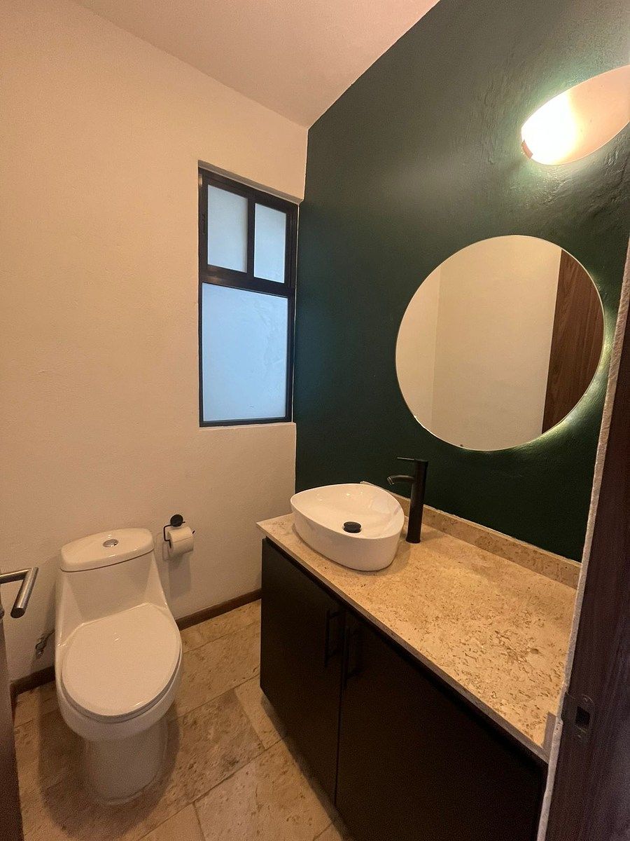 10 de 22: Baño visitas