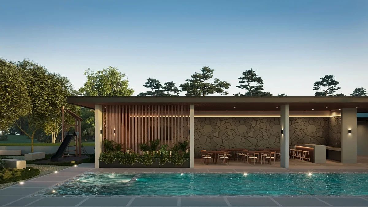 4 of 9: Alberca Climatizada