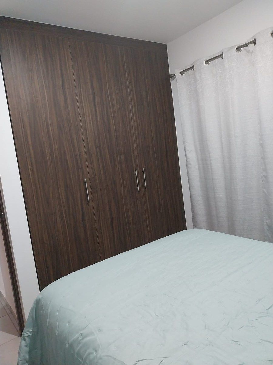 6 de 9: closet en ambas recámaras