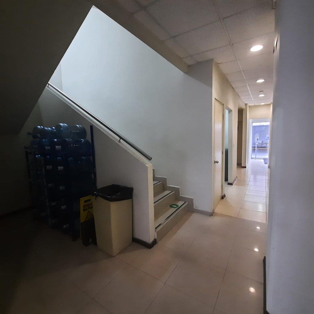 13 de 36: ESCALERAS 2 do piso