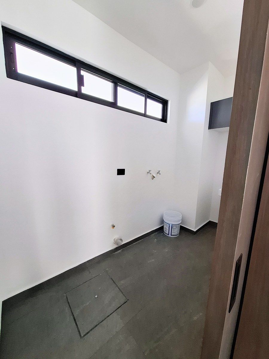 VENTA PRECIOSA CASA EN SOLARES COTO ALTANZA, CONOCELA. - foto 2