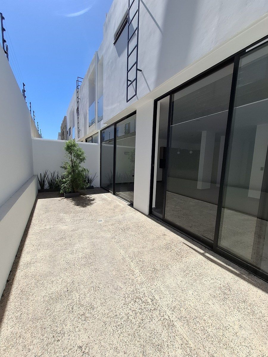 VENTA PRECIOSA CASA EN SOLARES COTO ALTANZA, CONOCELA. - foto 5