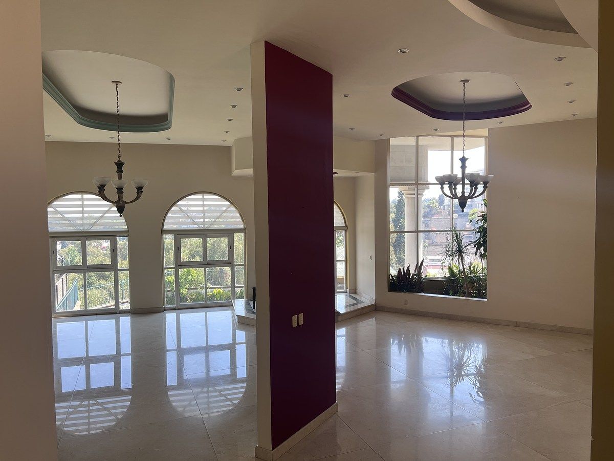 5 de 22: Casa en Venta en Colinas del Bosque Rayo Vende ®