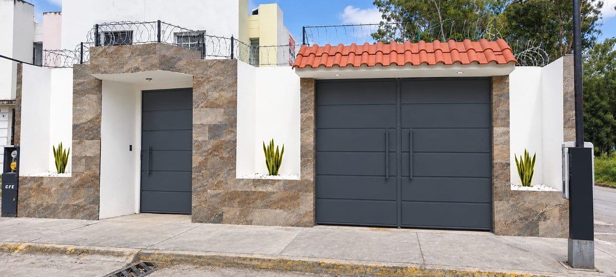 Casa em Zumpango ideal para negócio na esquina com duas frentes, RCV667601, foto 1 de 17