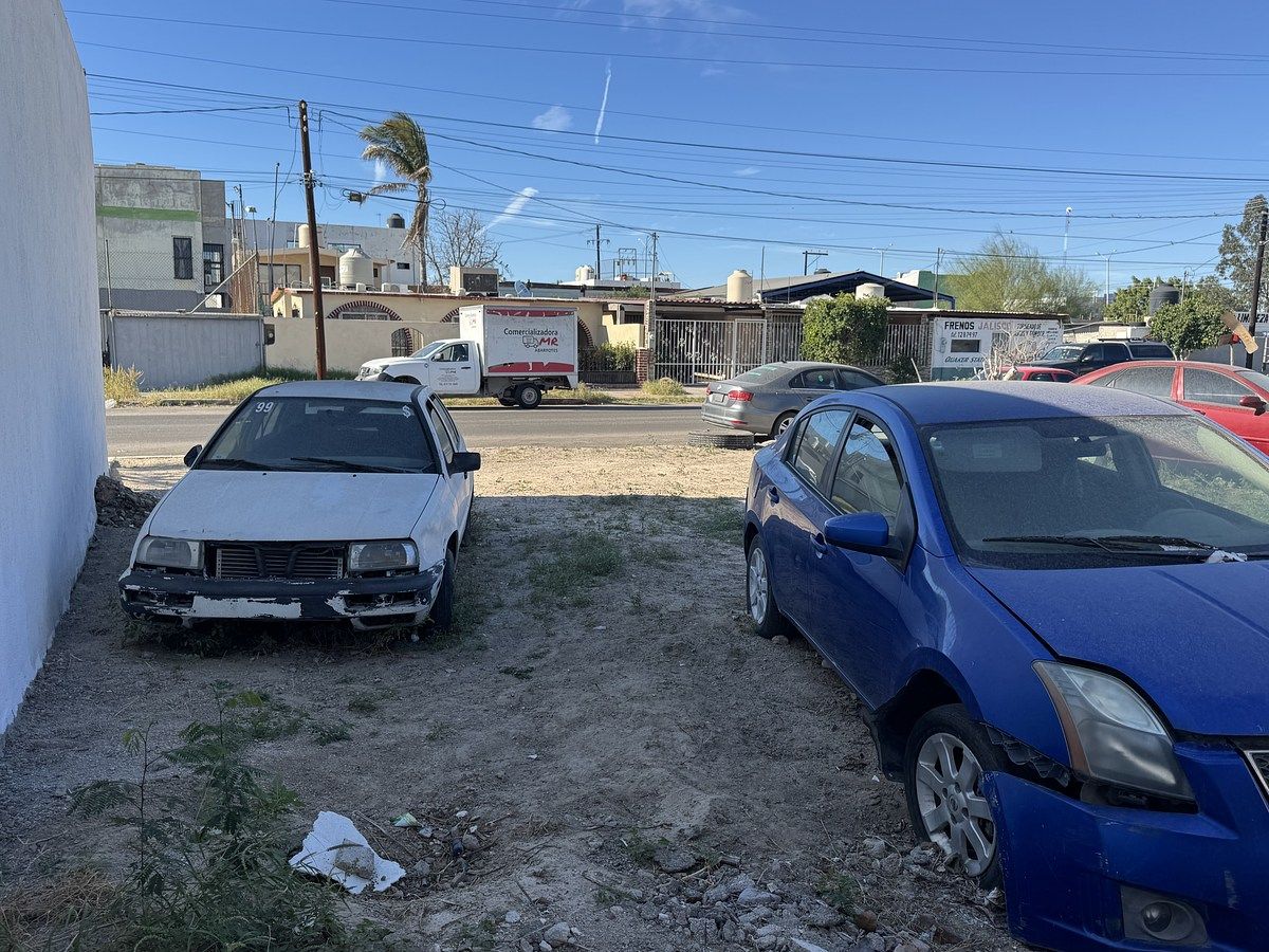 11 of 26: vista hacia Álvarez Rico desde la esquina del terreno