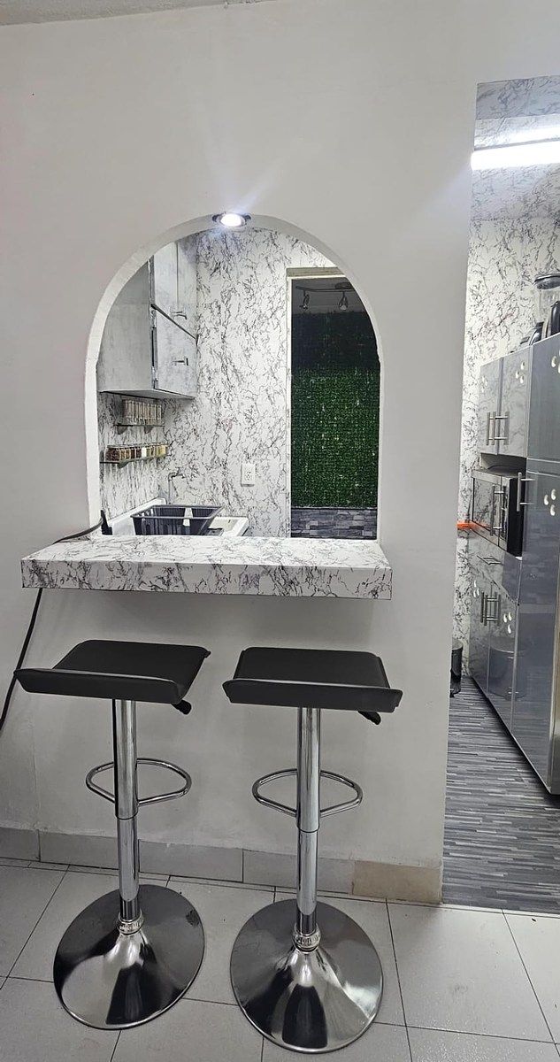 Viad. Río de la Piedad, La Cruz