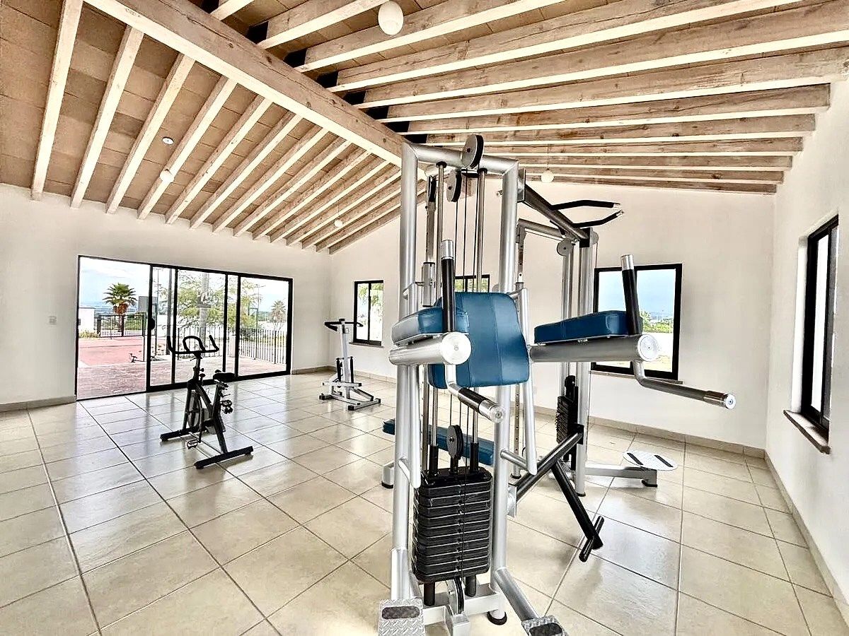 16 de 18: Gimnasio para ejercitarte .