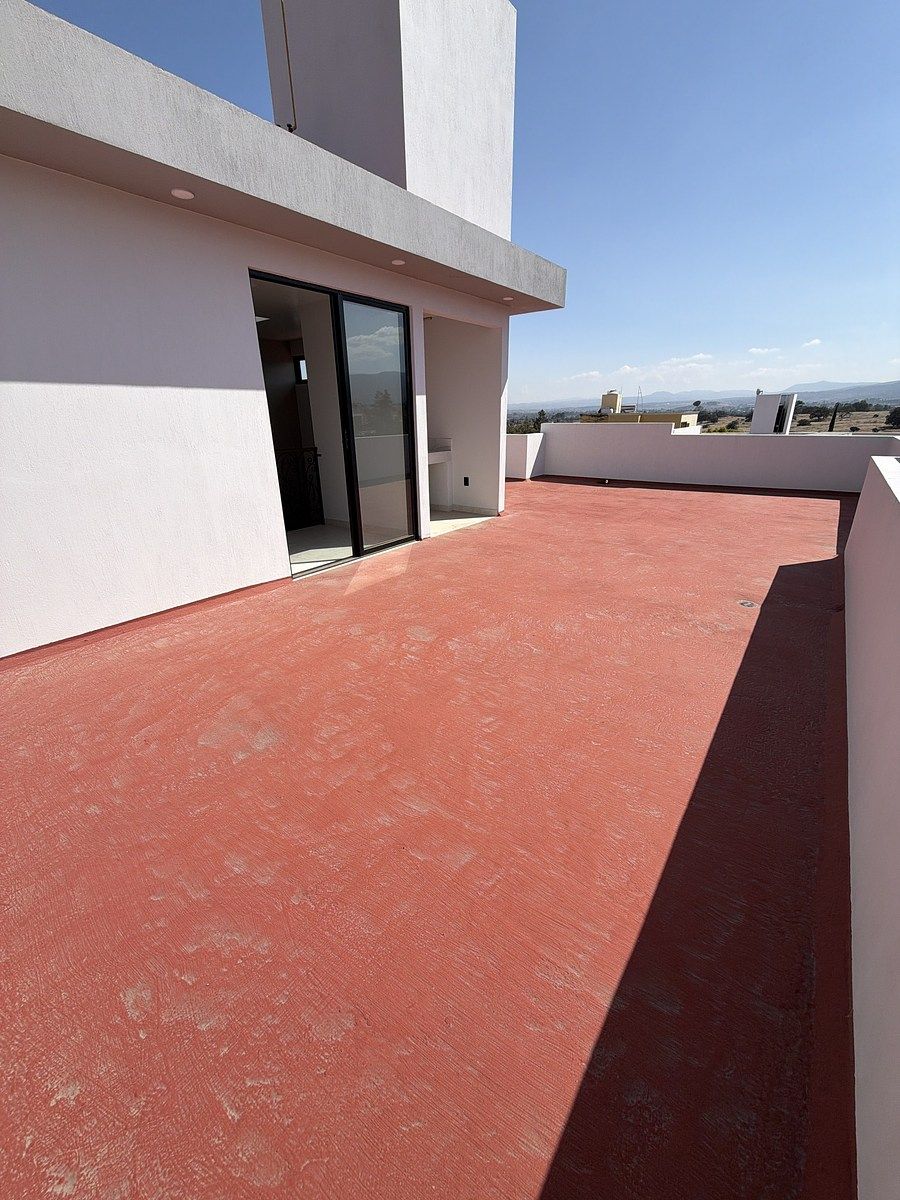 19 of 22: Amplio espacio en el roof garden