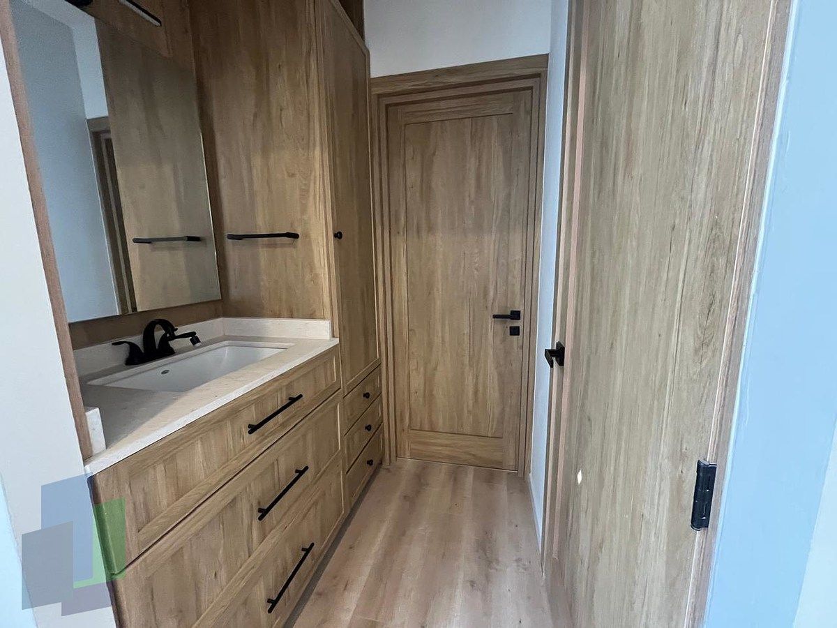 31 de 48: Baño completo